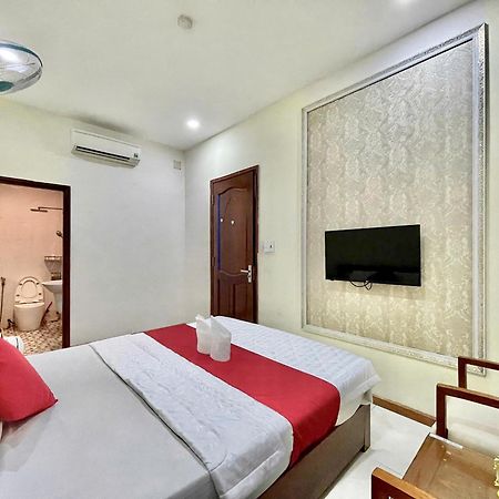 Nhu Y Hotel Cidade de Ho Chi Minh Exterior foto